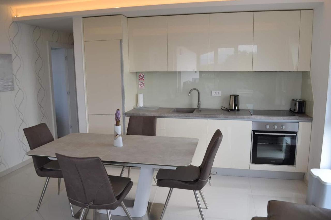 My Paradies - Njivice Penthouse*** Ngoại thất bức ảnh